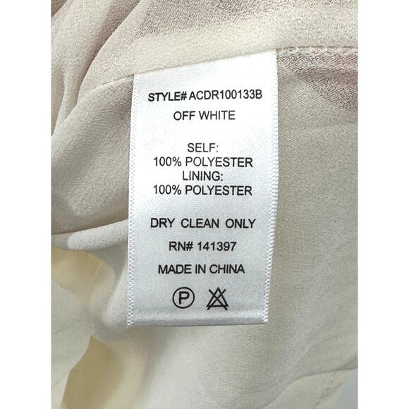 13. ASTR the Label Gaia Midi Dress Medium - Picture 9 of 9